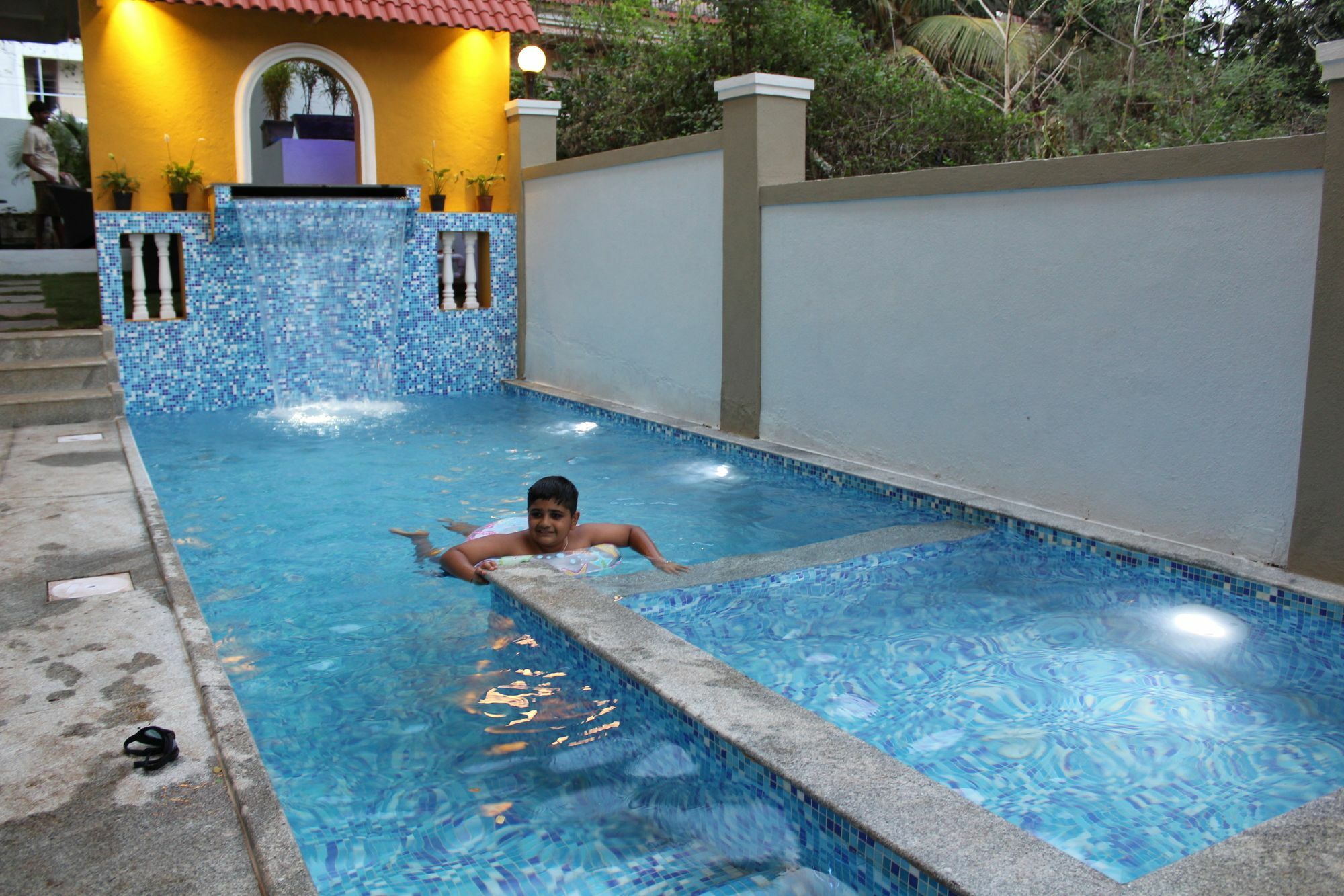 Kay'S Riverview Resort Бага Екстер'єр фото