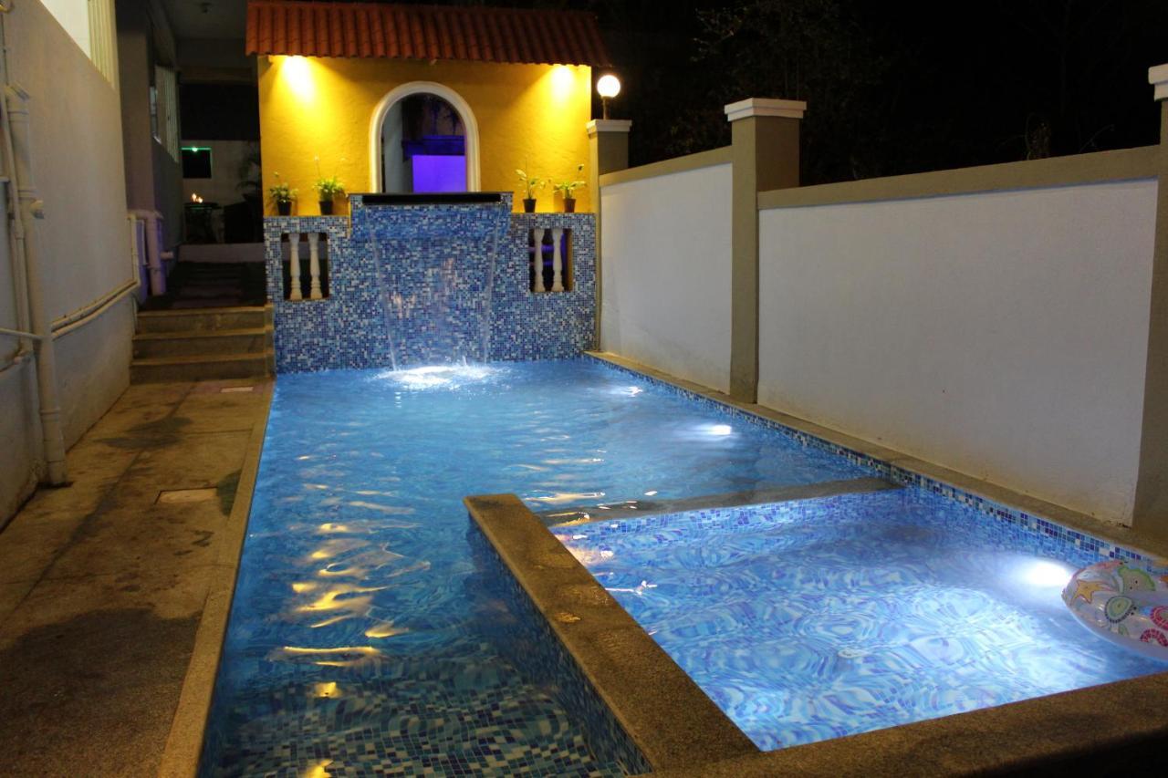Kay'S Riverview Resort Бага Екстер'єр фото